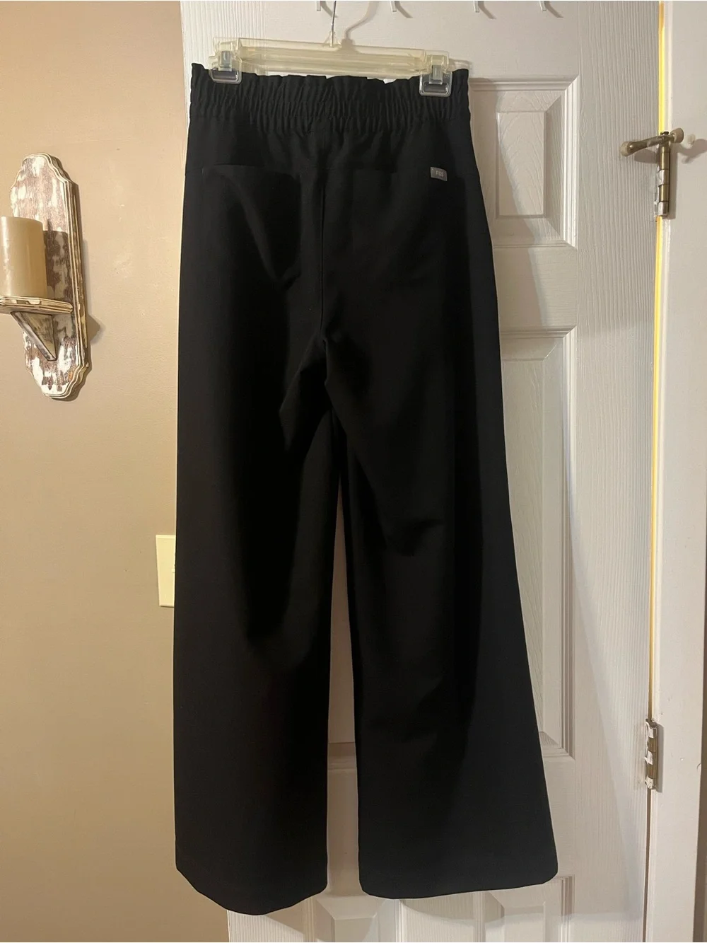 Figs Allison Ultra Wide Leg Scrub Pants in Black - Picture 2 of 2